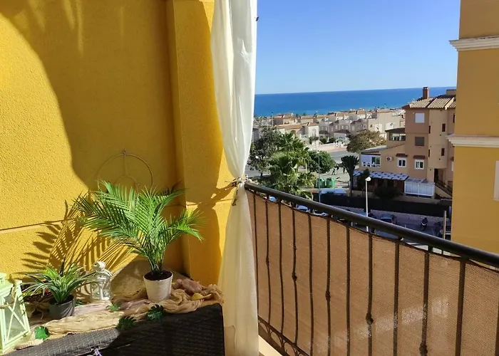 شقة Tu Casa En La Playa Con Vistas Al Mar تورّيفيِخا